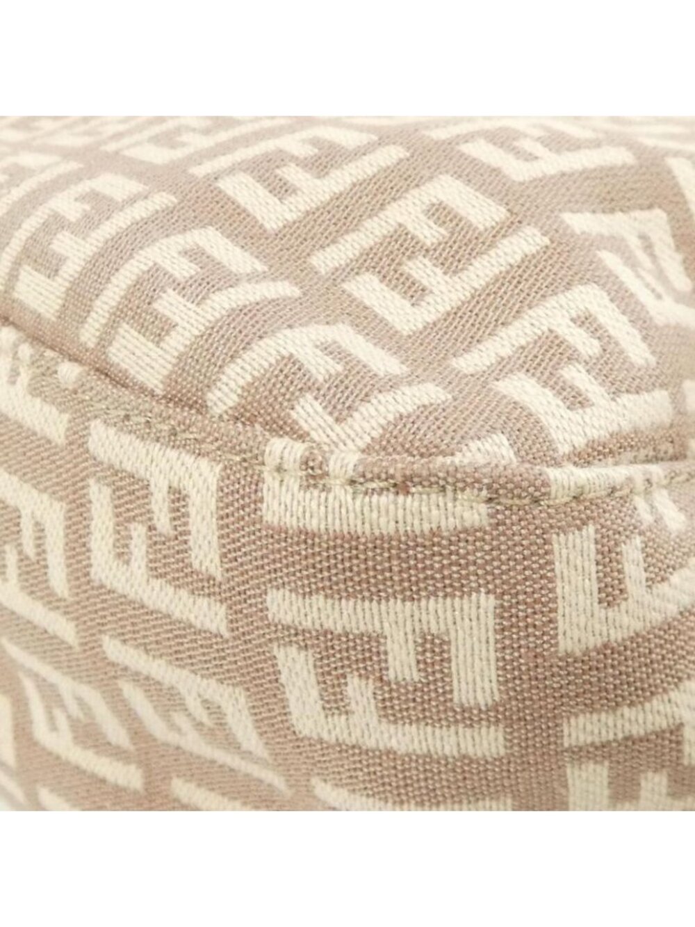 ★SOLD★ Fendi Baguette Lpn Shoulder Bag - Picture 3 of 10